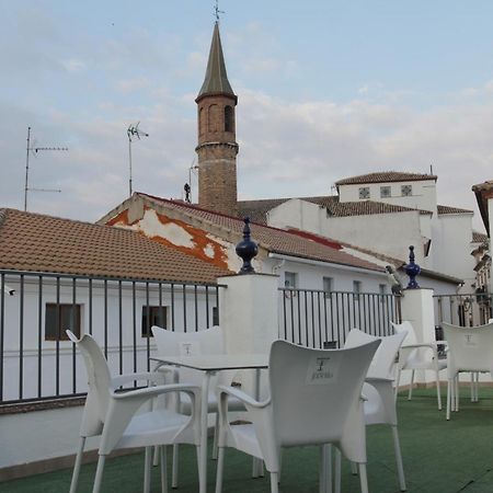 Hospedium Dlj Hostal Tematico Desde La Juderia Arjona Εξωτερικό φωτογραφία