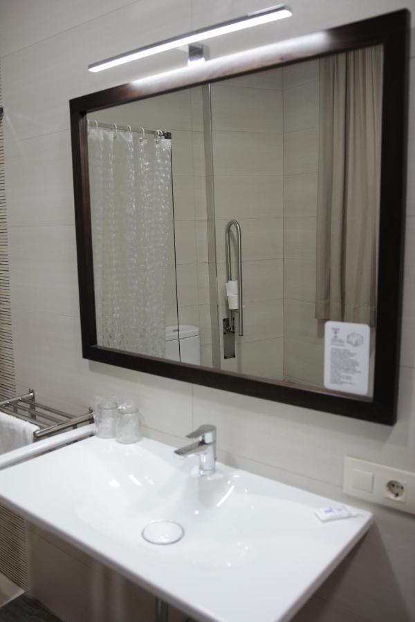 Hospedium Dlj Hostal Tematico Desde La Juderia Arjona Εξωτερικό φωτογραφία