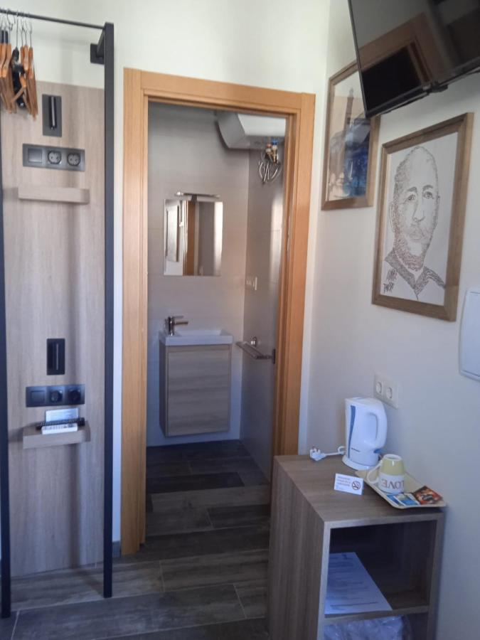 Hospedium Dlj Hostal Tematico Desde La Juderia Arjona Εξωτερικό φωτογραφία