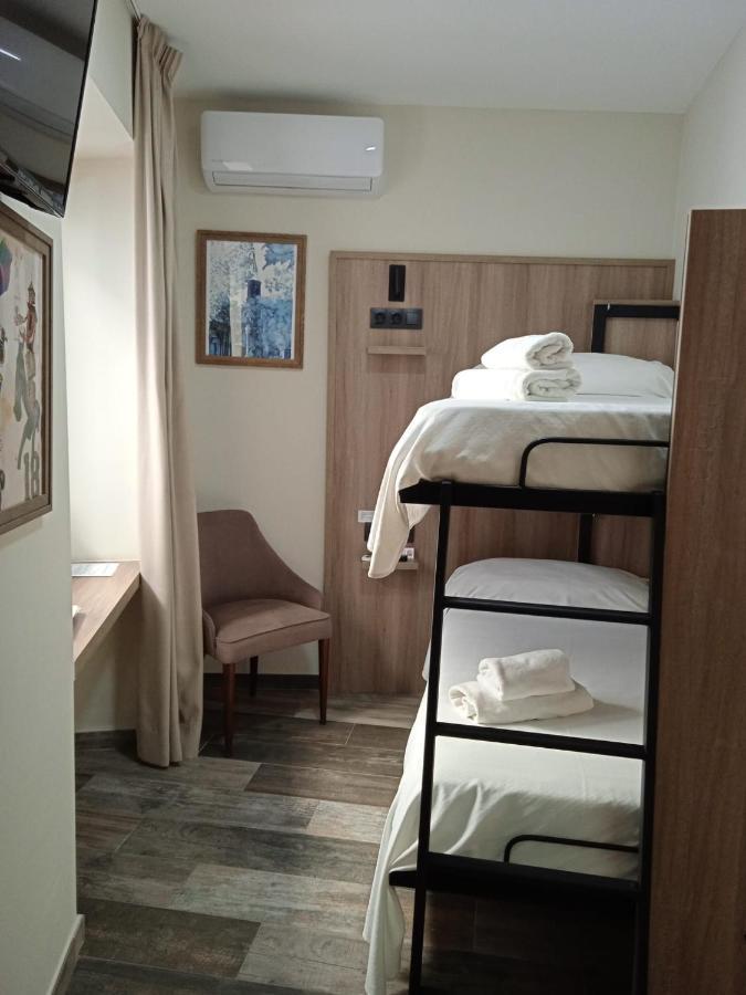 Hospedium Dlj Hostal Tematico Desde La Juderia Arjona Εξωτερικό φωτογραφία